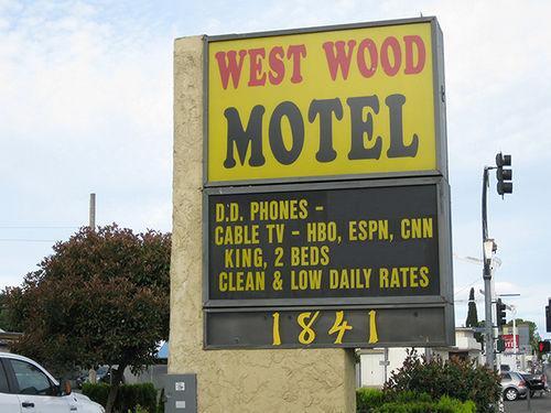West Wood Motel 西萨克拉门托