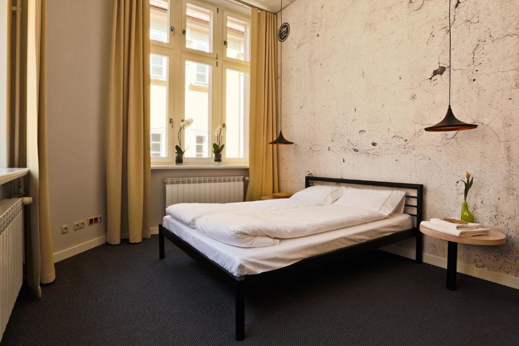 Двухместный номер Standard Sleep in Hostel & Apartments Stare Miasto