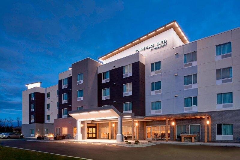 Standard room TownePlace Suites by Marriott Grand Rapids Airport