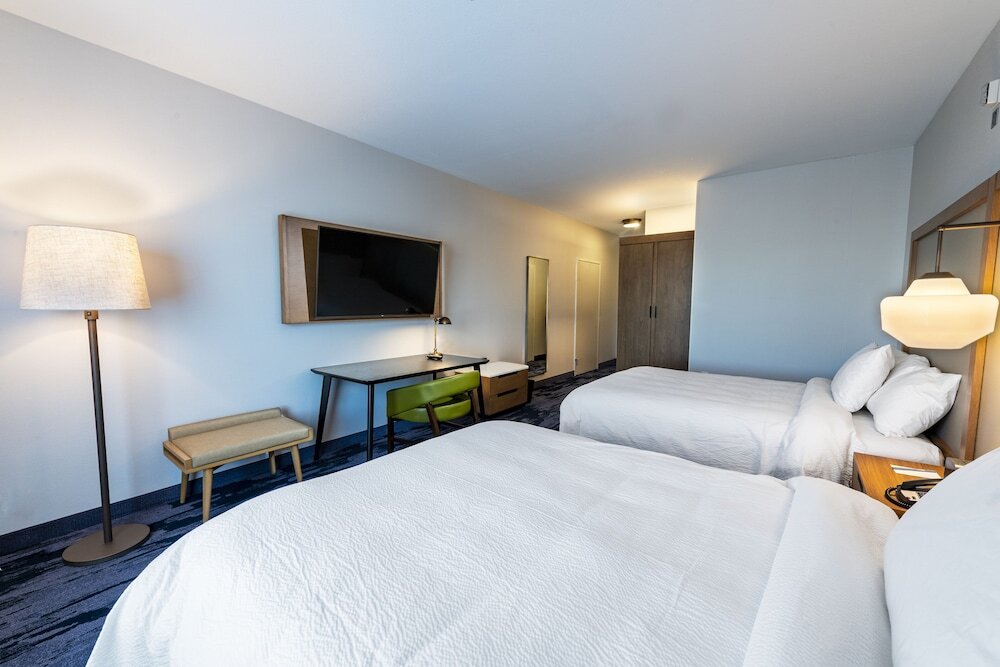 Четырёхместный номер Standard Fairfield Inn & Suites by Marriott Phoenix West/Tolleson