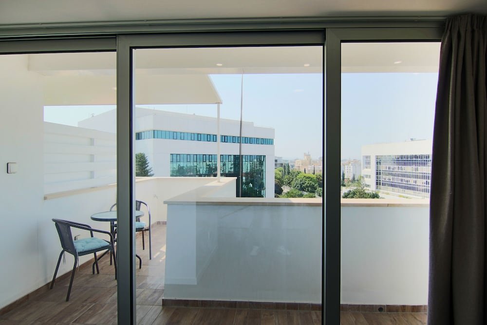 Suite Luxury Phaedrus Living Luxury Suite Nicosia 504