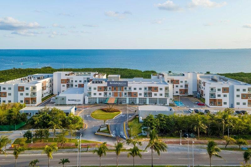 Двухместная студия с балконом и с видом на океан Residence Inn by Marriott Cancun Hotel Zone