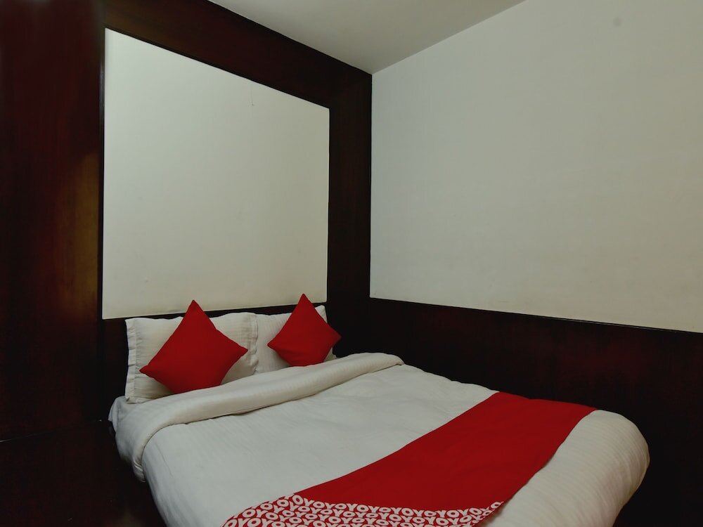 Suite Super OYO 22664 Hotel Whispering River