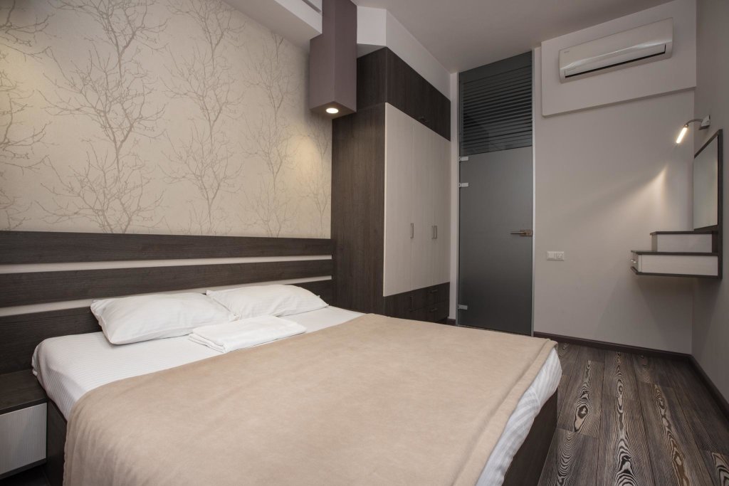 2 Bedrooms Standard Apartment with balcony Stay Inn on Hin Yerevantsu street 2