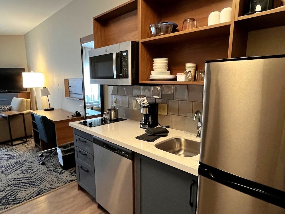 Suite Candlewood Suites Grand Junction, an IHG Hotel