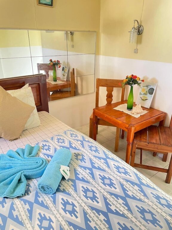 Standard room with pool view Lagunde Beach Resort