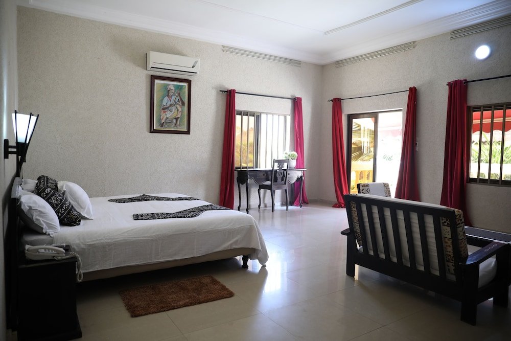 Suite with balcony Hôtel Résidence Madiba