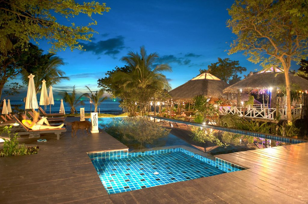 Двухместный номер Deluxe с частичным видом на море LaLaanta Hideaway Resort