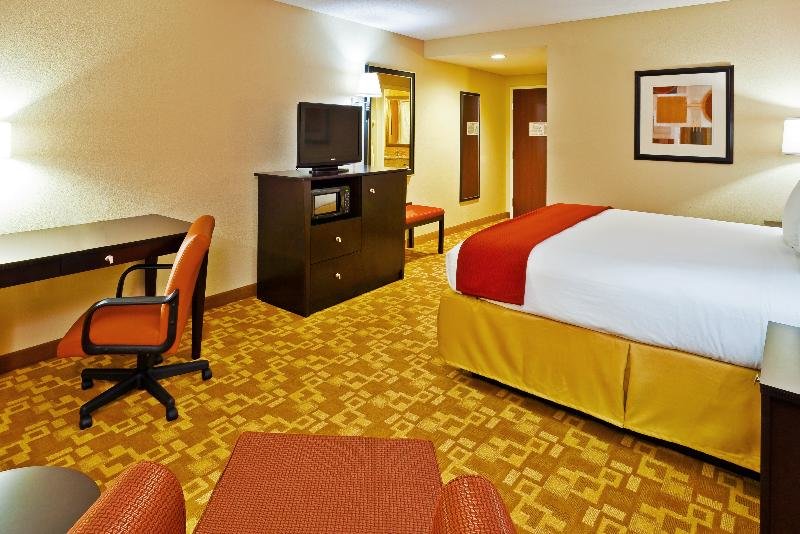 Двухместный номер Standard Holiday Inn Express Hotel & Suites Memphis/Germantown, an IHG Hotel