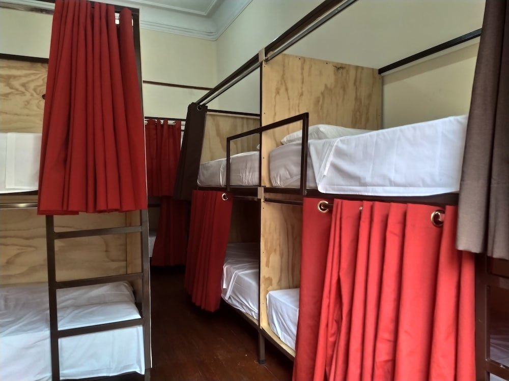 Кровать в общем номере Casa María Hostal