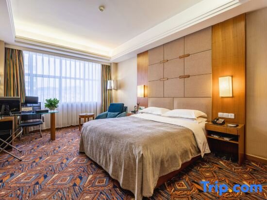 Deluxe room Wuzhou International Hotel