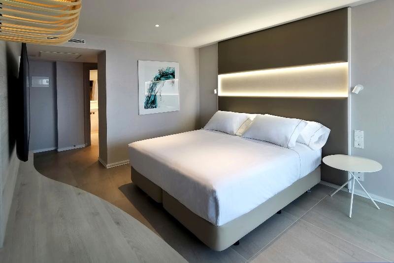 Standard Double room with balcony and with sea view Hotel & Spa Castillo de Peñíscola 4* Sup
