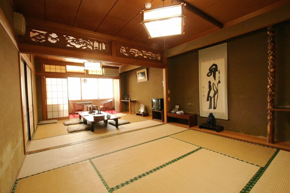 Номер Standard с 2 комнатами Dai Onsen Matsudaya Ryokan