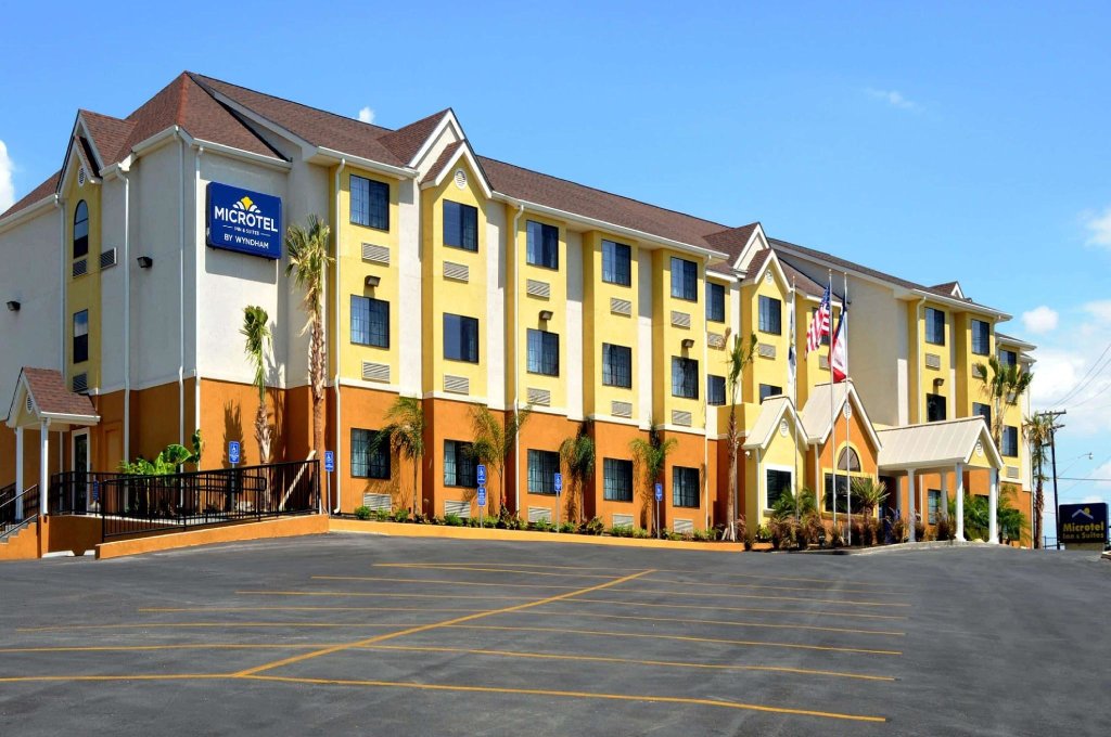 Номер Standard Microtel Inn & Suites by Wyndham New Braunfels I-35