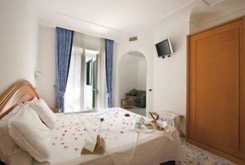 Двухместный номер Standard с балконом Park Hotel Terme Mediterraneo