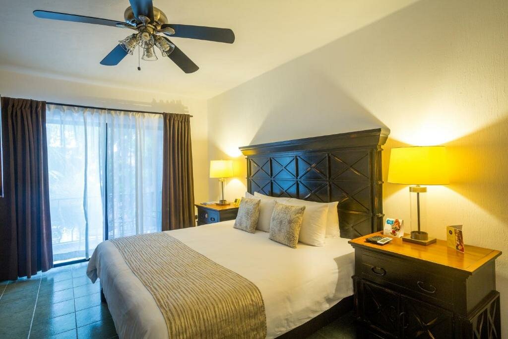 Standard double chambre avec balcon Hacienda Paradise Hotel