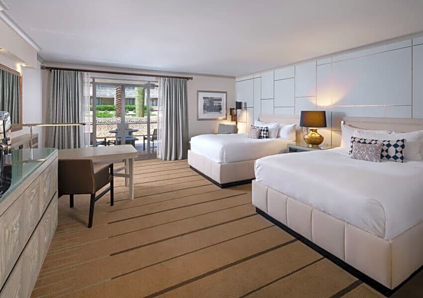 Resort room with balcony Arizona Biltmore, A Waldorf Astoria Resort