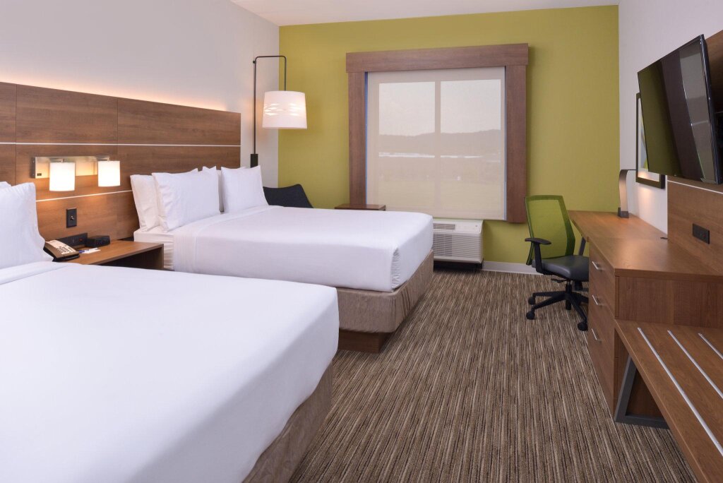Standard Double room Holiday Inn Express Spring Hill, an IHG Hotel