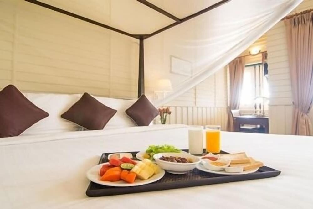 Deluxe Doppel Zimmer mit Balkon und mit Blick KALANAN Riverside Resort former Buddy Oriental Riverside