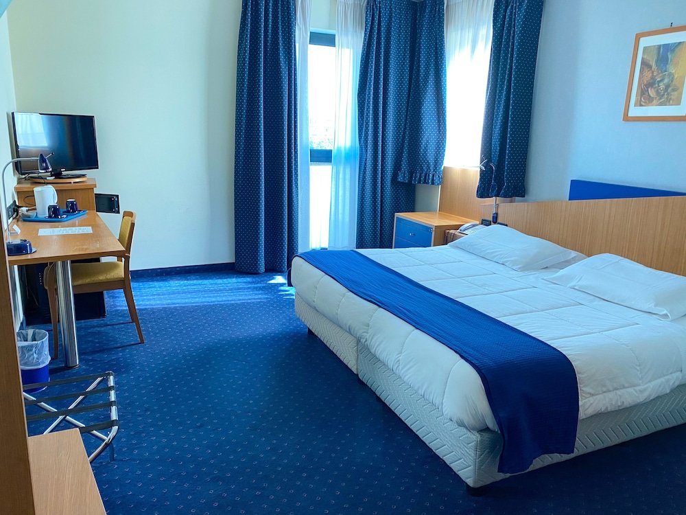 Двухместный номер Comfort Hotel Mastai