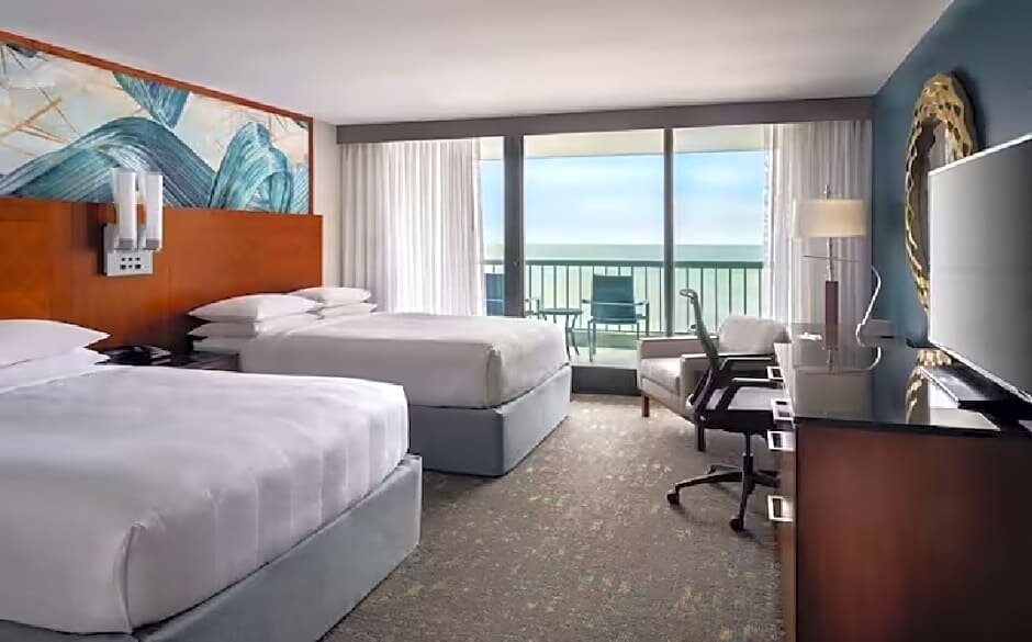 Четырёхместный номер Standard Hilton Beachfront Resort & Spa Hilton Head Island
