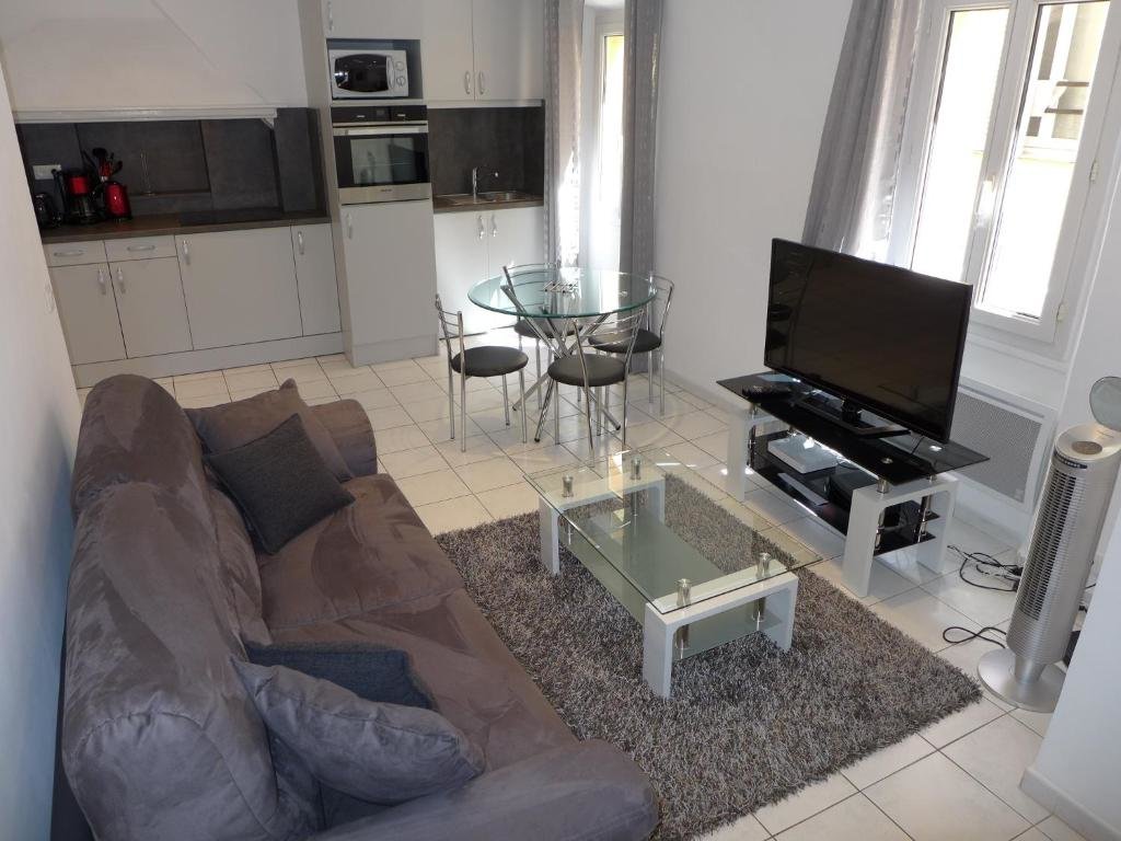 Apartment Central 1 bedroom Riouffe 2 mins from the Palais and Croisette 206