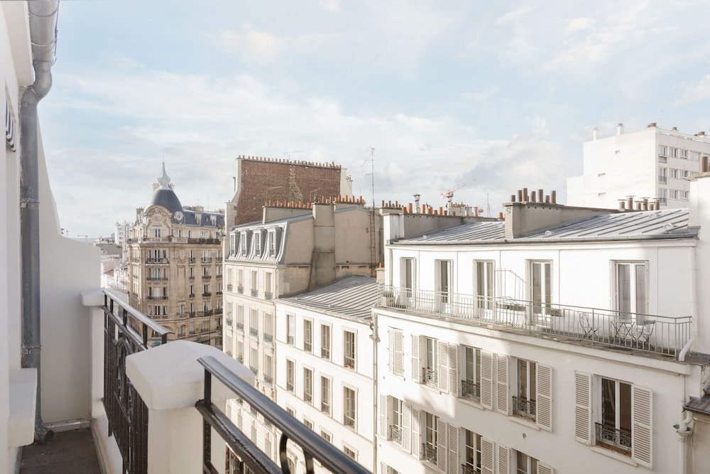 Двухместный номер Superior с балконом и с видом на город Hôtel 31 - Paris Tour Eiffel