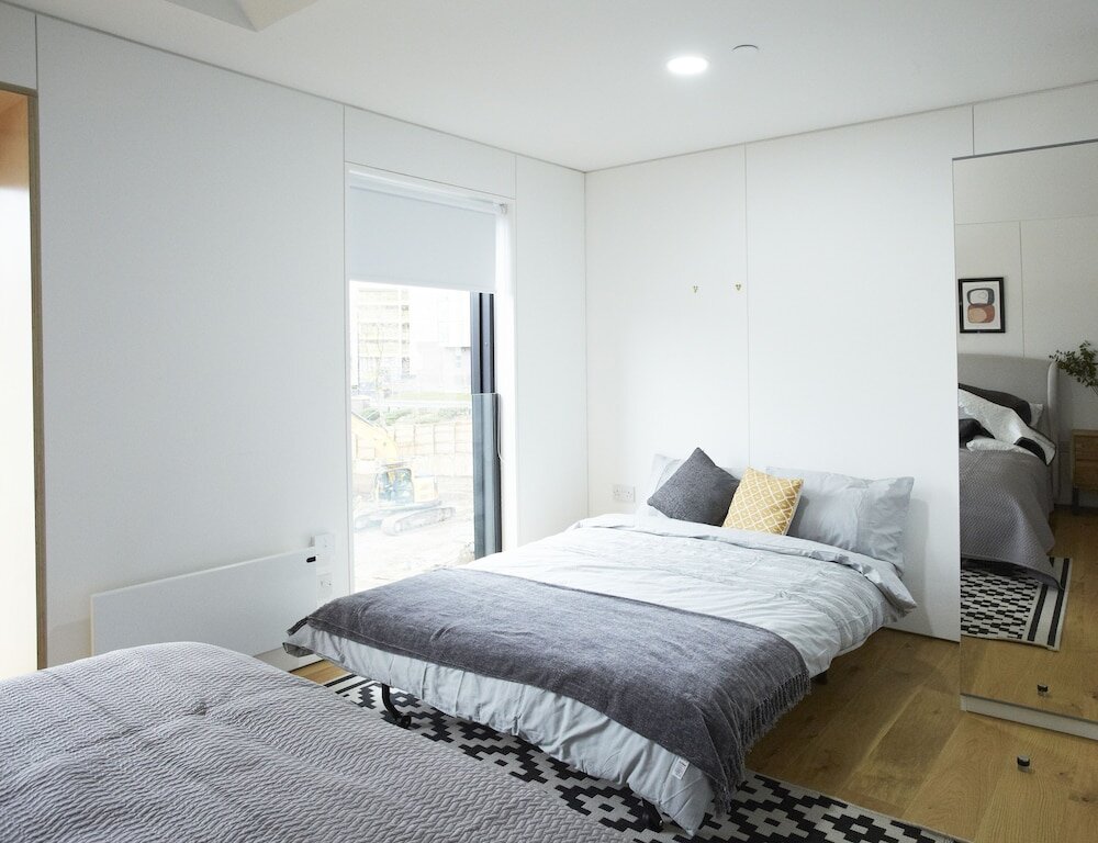 Standard Zimmer Stylish modern home in Manchester city centre with parking