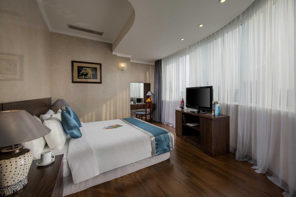 Suite Danly Hotel