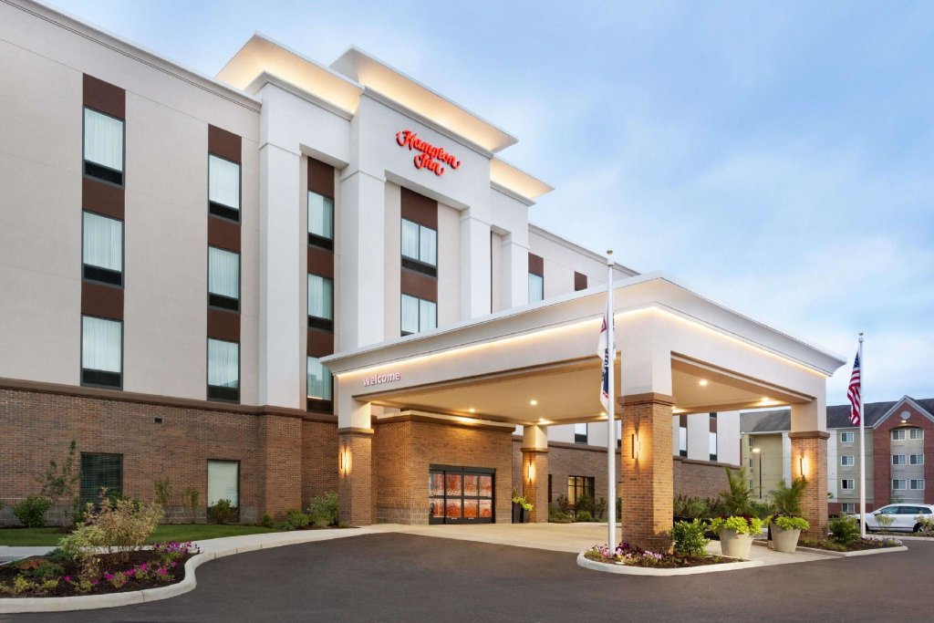 Standard Zimmer Hampton Inn North Olmsted Cleveland Airport