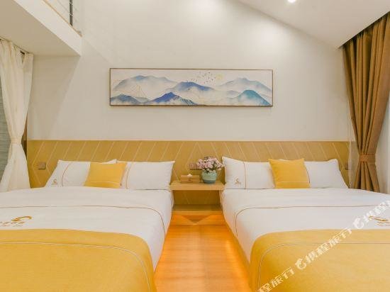 Standard Zimmer Lijiang Xueshanyu Inn