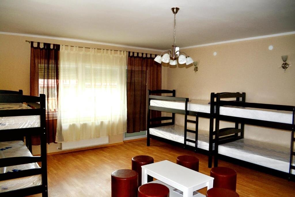 Bed in Dorm (male dorm) Hostel Art Gradiska
