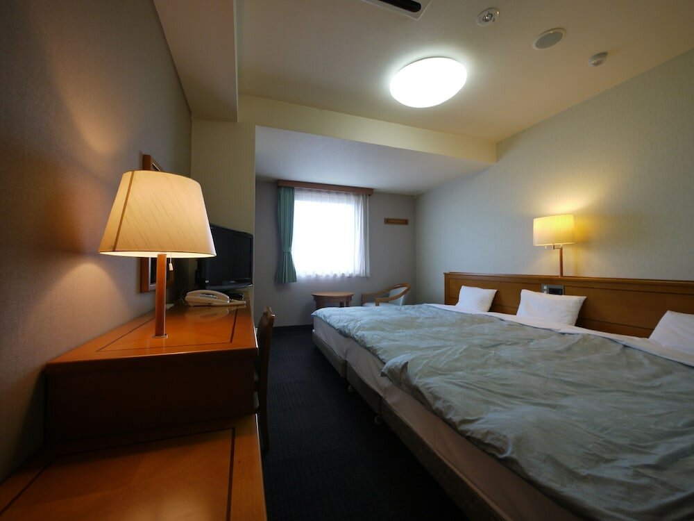 Standard Doppel Familie Zimmer Hotel Route Inn Jyoetsu