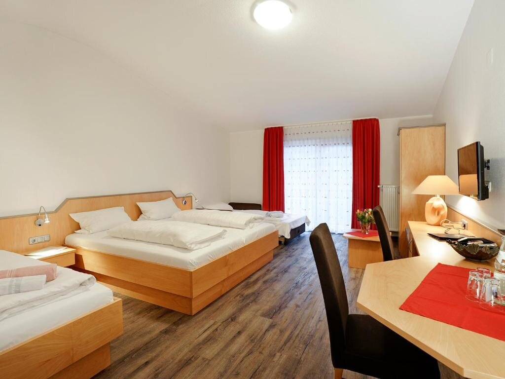 Standard quintuple chambre Hotel Gasthof zum Biber