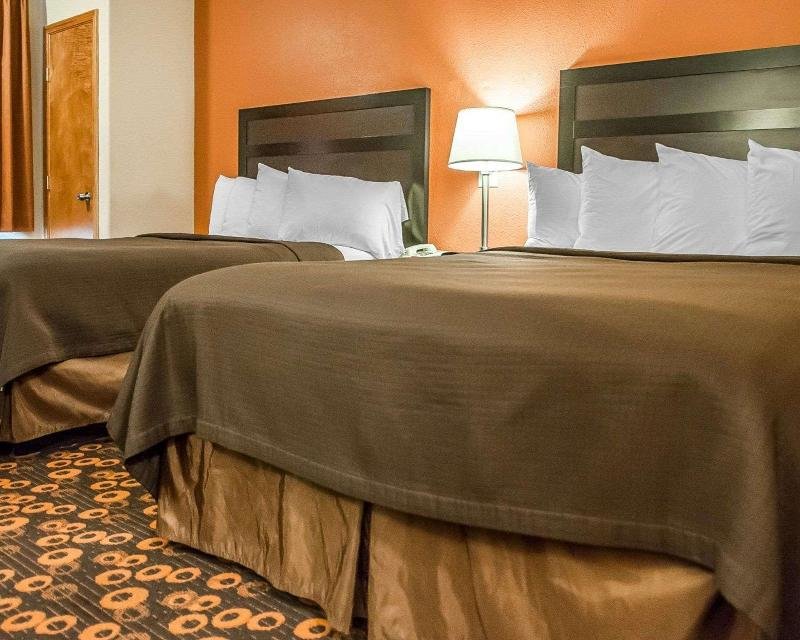 Camera Standard Rodeway Inn & Suites Santa Fe