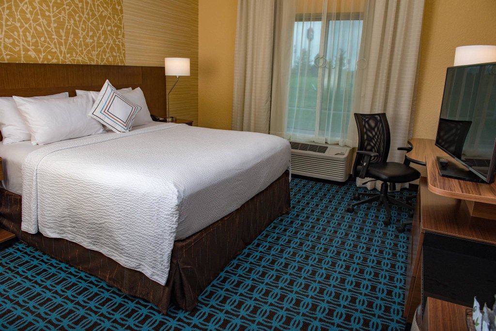 Standard Zimmer Fairfield Inn & Suites by Marriott Anderson