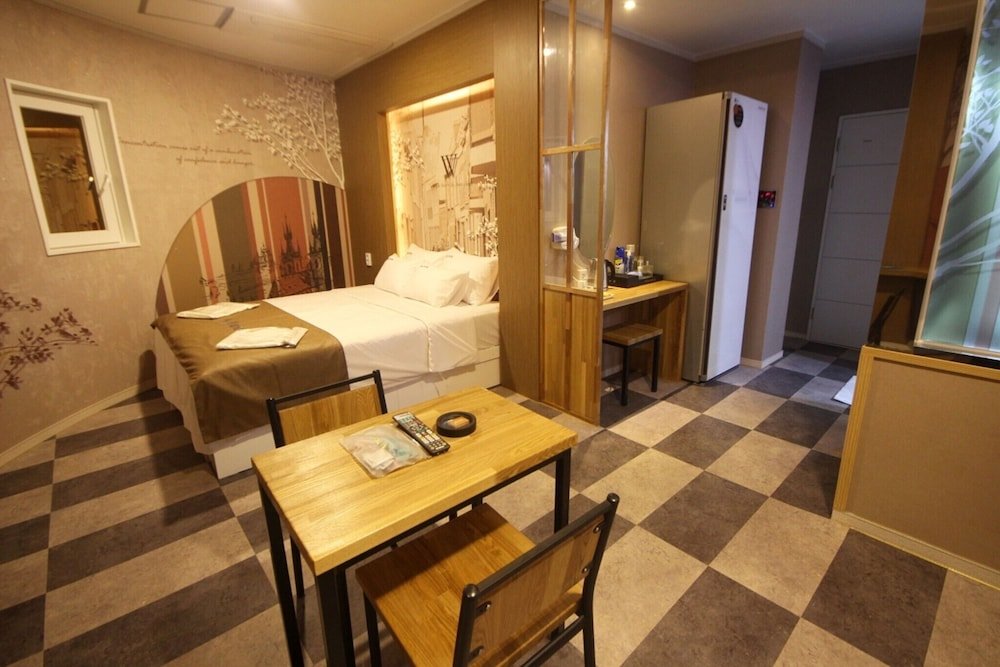 Standard Zimmer Yeongju Hotel W
