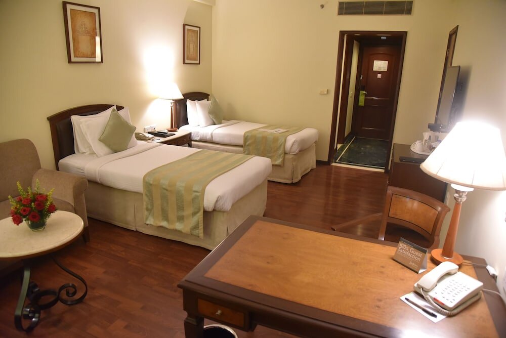 Номер Superior Radisson Hotel Varanasi