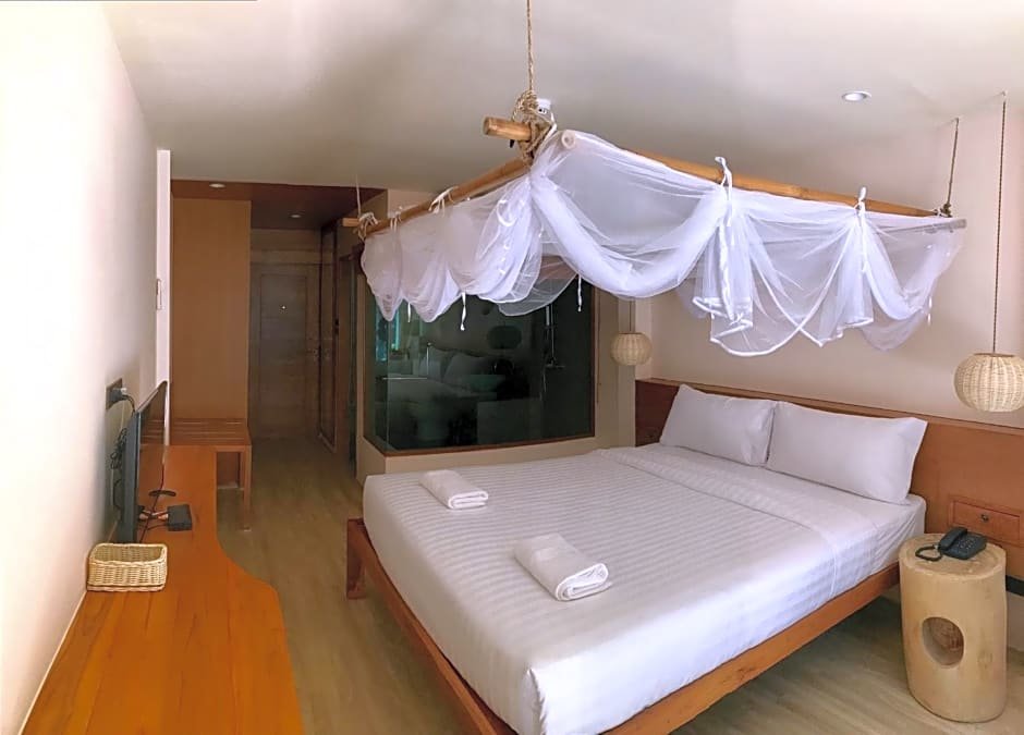 Deluxe room Sealey Resort Koh Larn
