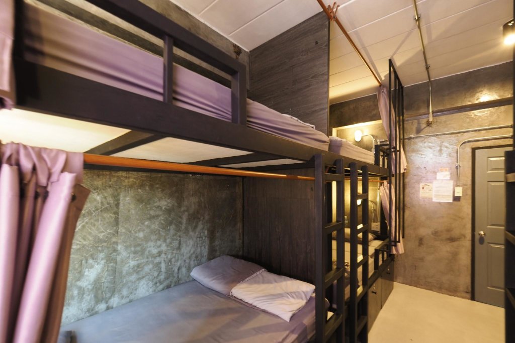 Кровать в общем номере Super OYO 75332 Vm1 Hostel