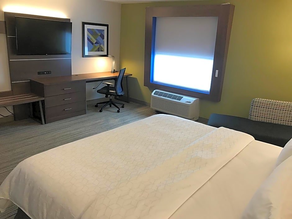 Suite Holiday Inn Express And Suites Hannibal - Medical Center, an IHG Hotel