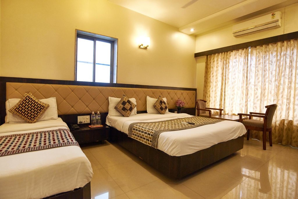 Номер Executive Hotel Ganpati Palace by WB Economy