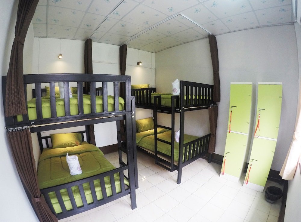 Кровать в общем номере (женский номер) Baan Kon Pai
