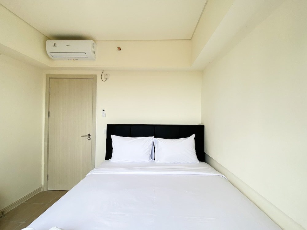 Apartamento Simply Look And Comfort 2Br At Meikarta Apartment