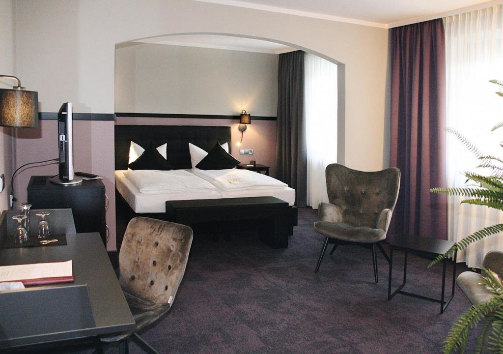 Standard Doppel Zimmer AVIA Hotel