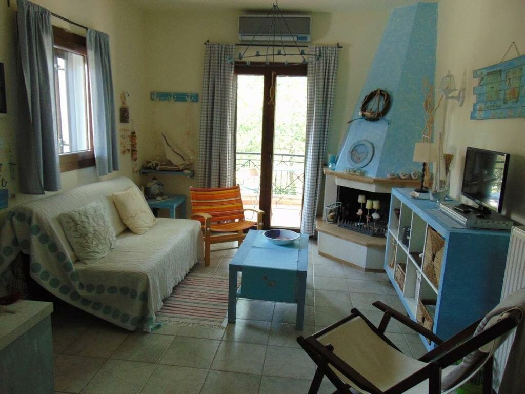 Apartment Blue Seashell Apartment - Comfortable Maisonette Just 30m From the Beach in Niki