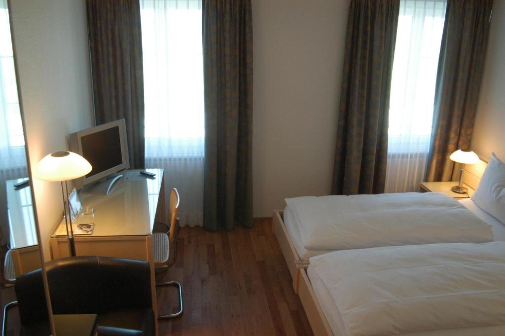 Standard Single room Landgasthof Leuen