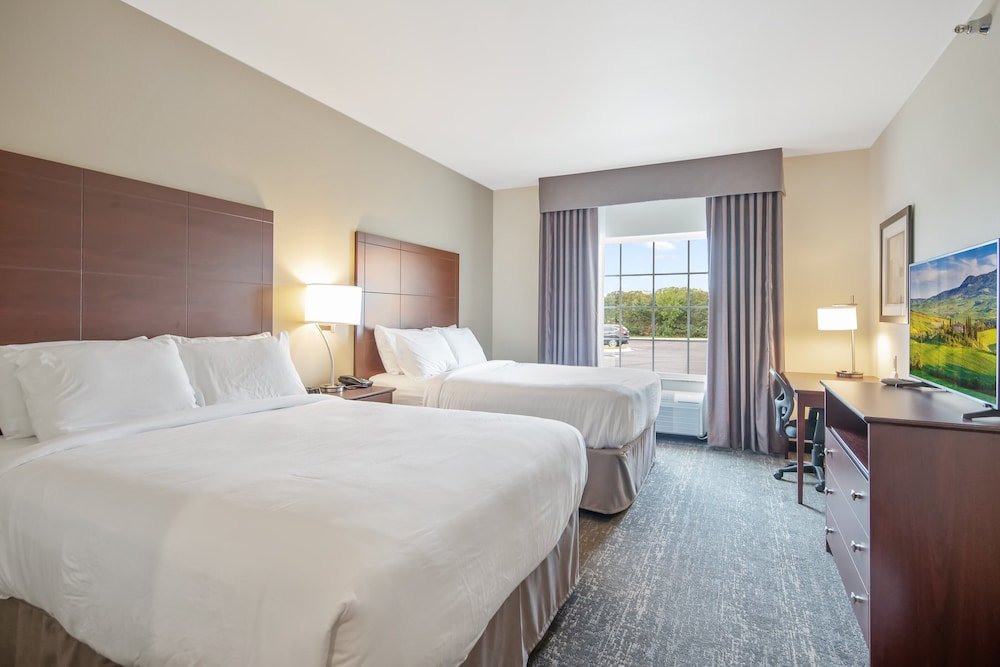 Standard Vierer Zimmer Cobblestone Hotel & Suites - Austin