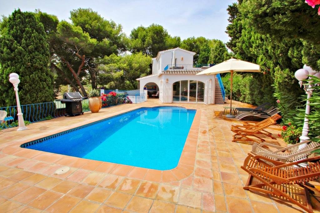 Villa Los Terribles - sea view villa with private pool in Benissa