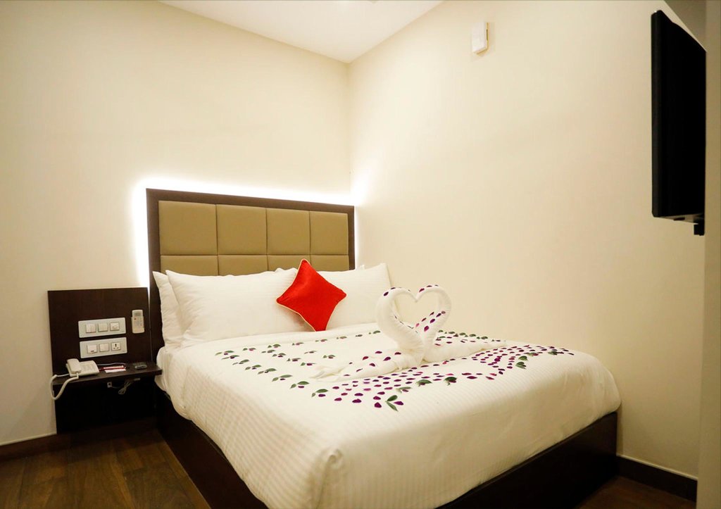 Suite Star Emirates Luxury Resort and Spa, Munnar